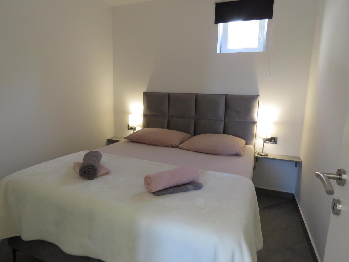 Nevera Apartment Mlini Esterno foto