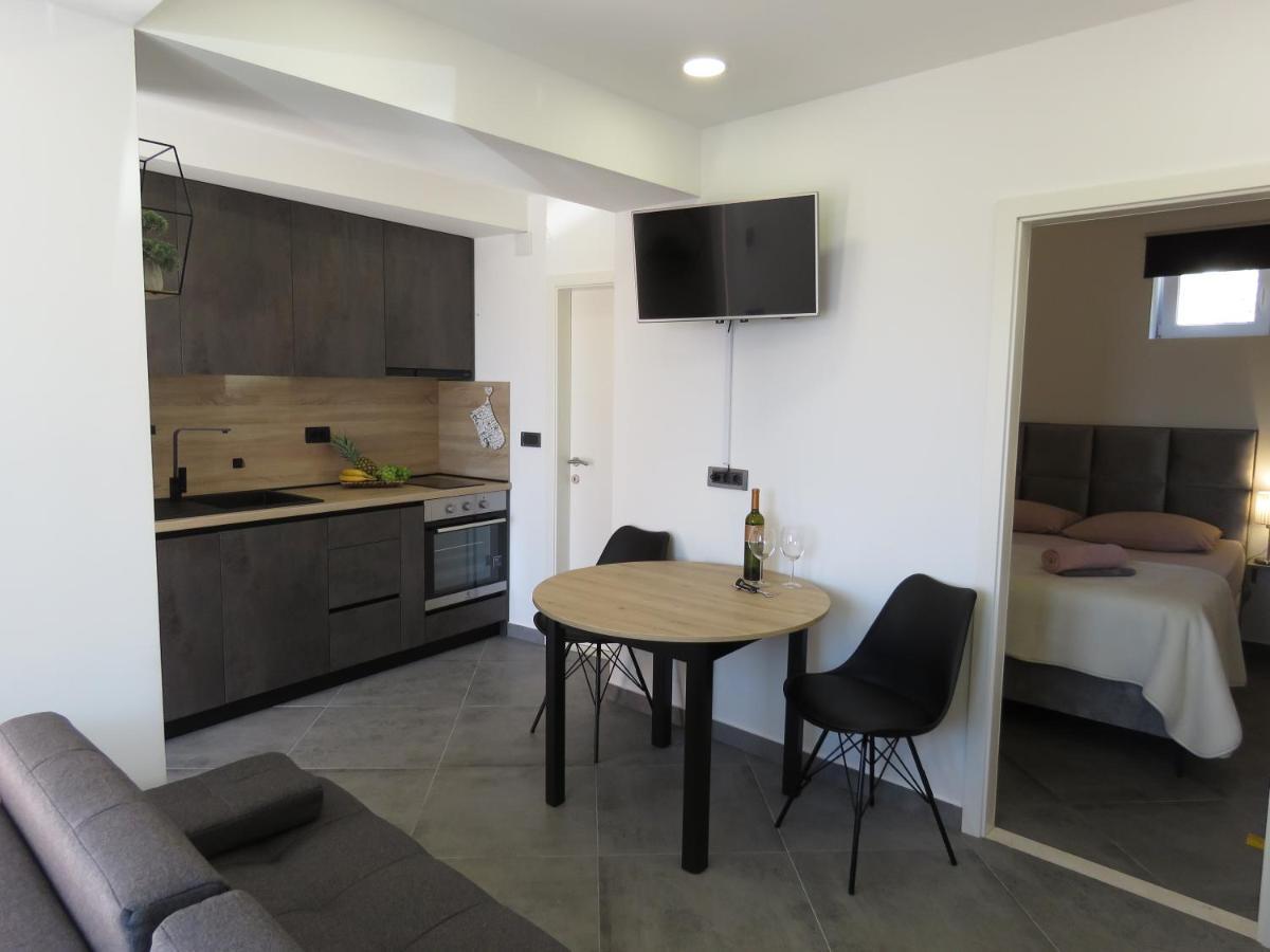 Nevera Apartment Mlini Esterno foto